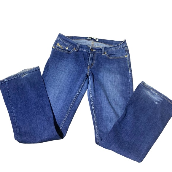 Levi’s 524 Blue Denim Too Super Low Boot Cut Jeans Womens Size 30 x 32 - Picture 3 of 11